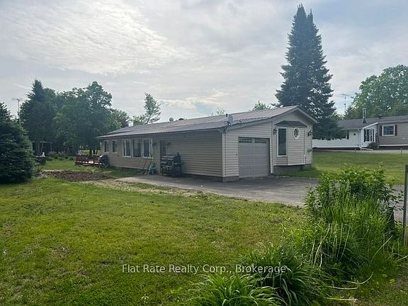 2nd image of 65 Chandos St