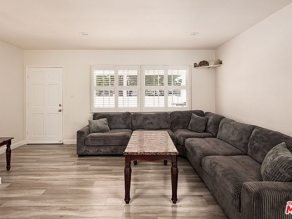 5th image of 18813 Cantlay St