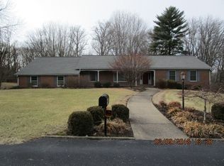 6207 Woodridge Pl, Evansville, IN 47720