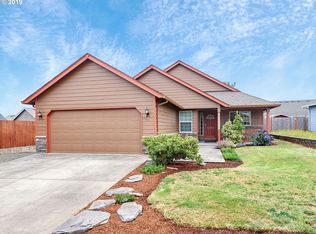 321 Steelhead St, Molalla, OR 97038