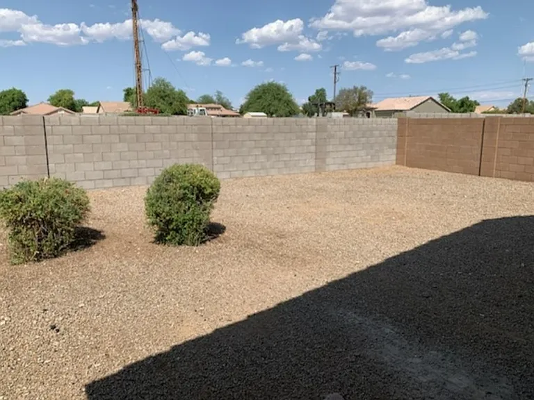 1708 E Christopher St — Photo 3