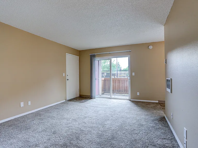 Arbor View Apartments — Photo 10