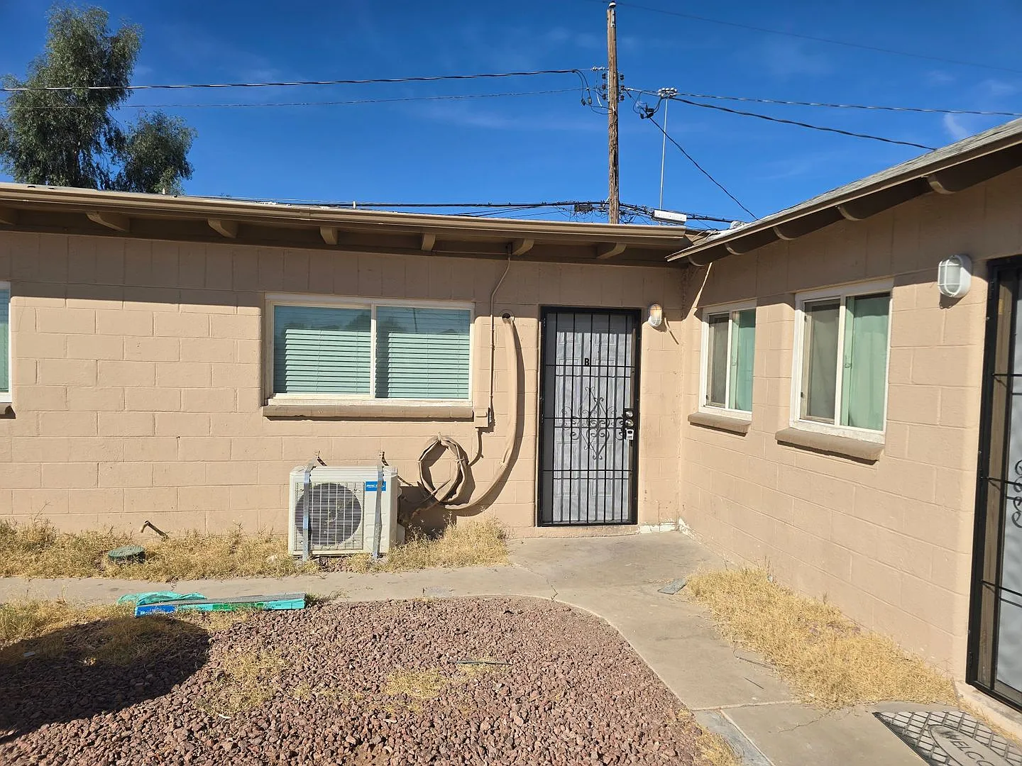 Hernandez Princeton 1911 North Las Vegas Nv 89030 — Photo 4
