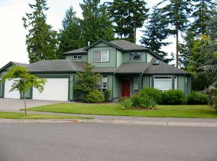 822 S Hills Dr, Bellingham, WA 98229