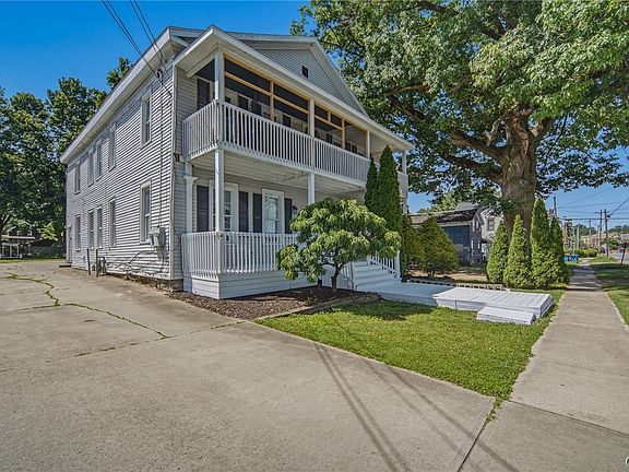 4th image of 14 Canton St
