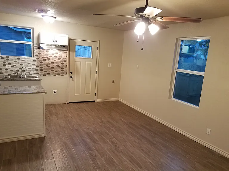 418 E Highland Blvd #B — Photo 6