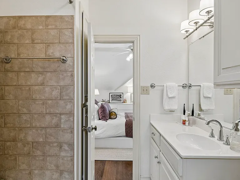 3101 Rosedale Ave #D — Photo 11