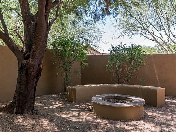 3rd image of 9251 E Via De Vaquero Dr