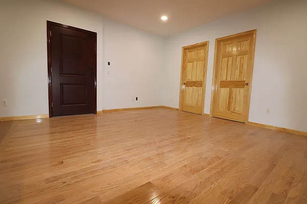 Rented by Sorensens Parkview Terrace Real Estate Inc | media 4