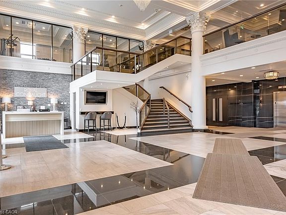 4th image of 112 King St E #1006