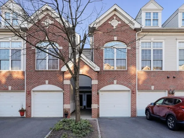 406 Donato Circle, Scotch Plains Twp., NJ 07076