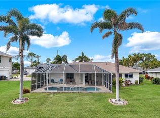1925 SW 17th Pl, Cape Coral, FL 33991