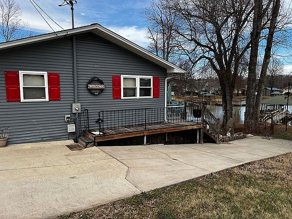3rd image of 4944 Northcrest St