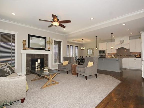 3rd image of 4334 S Stone Canyon Dr
