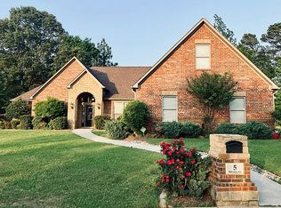 5 Whitney Cir, Texarkana, TX 75503