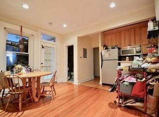 194 Winthrop Rd #2, Brookline, MA 02445