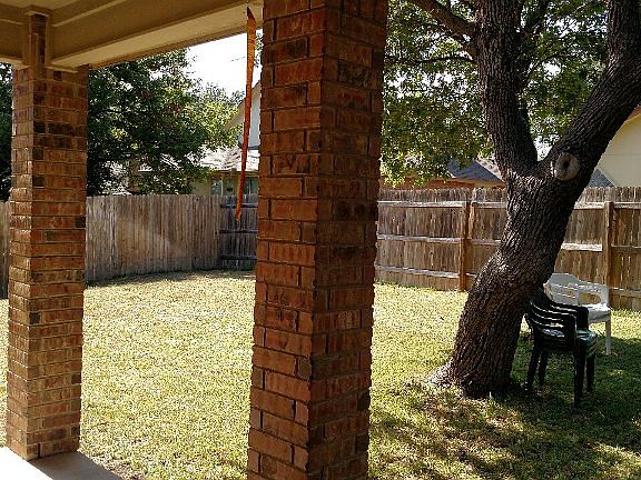 5th image of 5307 English Oak Dr