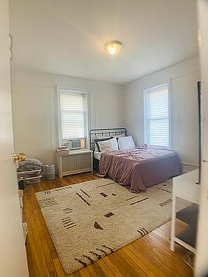 3rd image of 815 W 181st St APT 4I