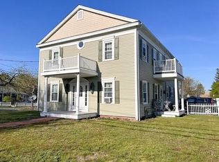 288 Ocean St #3, Hyannis, MA 02601