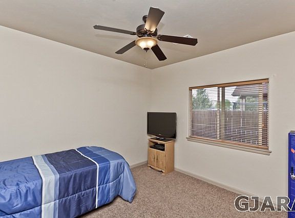 3rd image of 888 Saint Peppin Dr