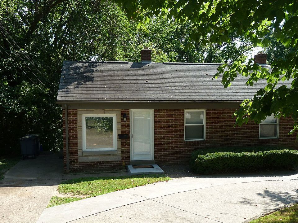 5019 Lincoln Ave. - front view