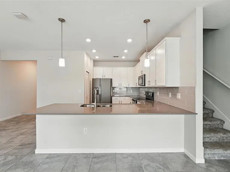 9944 Red Eagle Dr — Photo 8