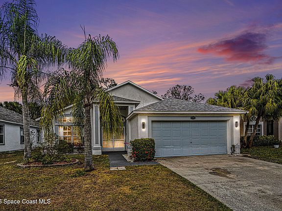 2nd image of 6682 Fawn Ridge Dr