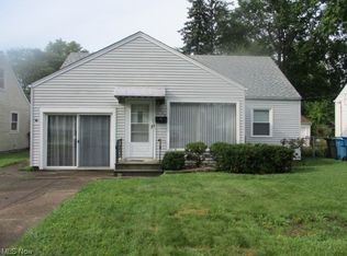 27844 Knickerbocker Rd, Bay Village, OH 44140