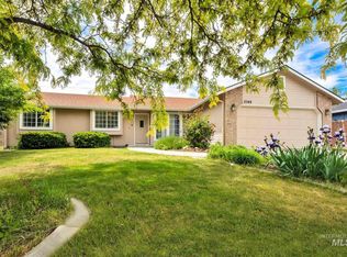 2349 W Rainwater Ct, Meridian, ID 83646