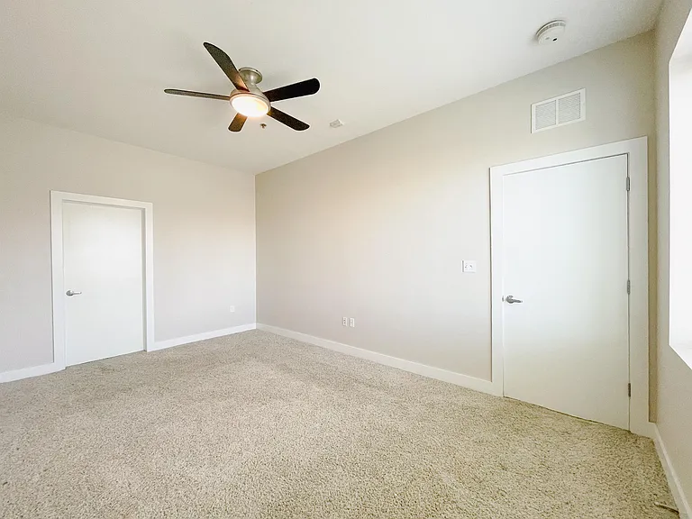 444 N Central Ave #308 — Photo 8