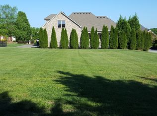 414 Five Oaks Blvd, Lebanon, TN 37087