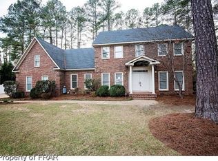 328 Courtyard Ln, Fayetteville, NC 28303