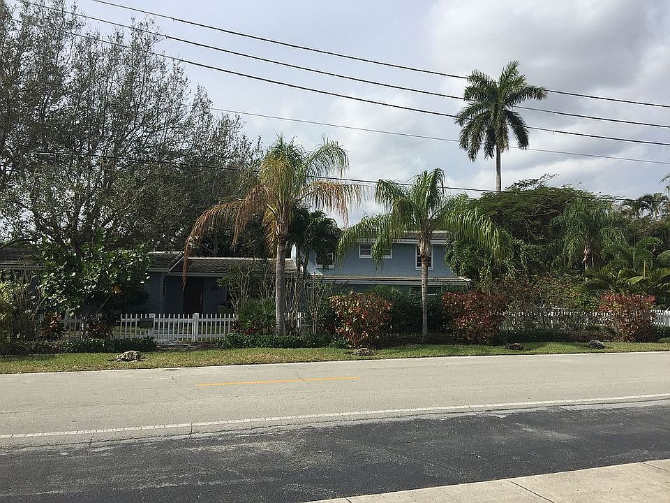 1st image of 2145 NE 5th Ave