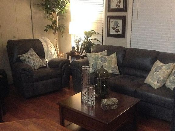 TV/Music Room (3rd Bedroom)