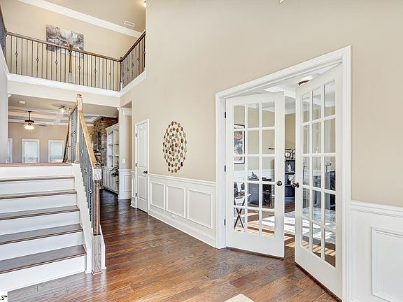 2nd image of 239 Ivy Woods Ct