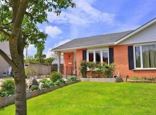 22 Calais Pl, Kitchener, ON N2M5M1