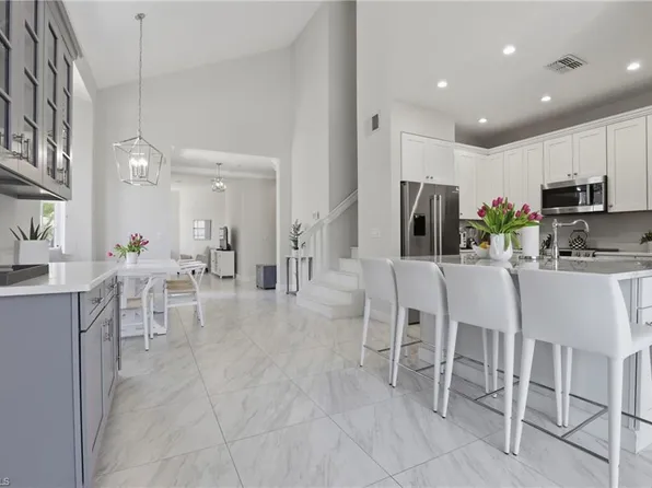 14811 Sterling Oaks DR, NAPLES, FL 34110