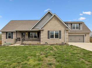 26 Bunting Ln, Summertown, TN 38483