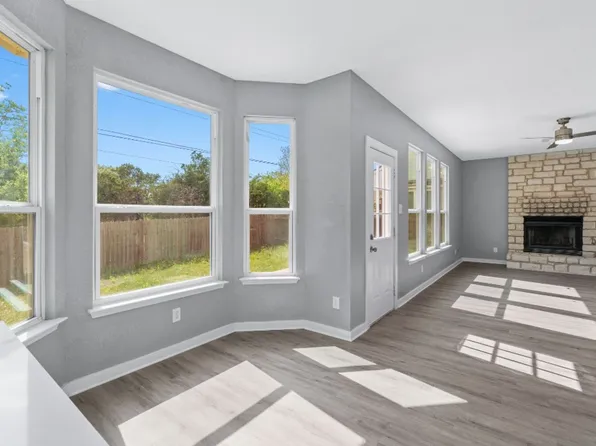 700 Creekmont Dr, Round Rock, TX 78681