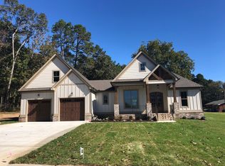 7749 Sir Anderson Ct, Ooltewah, TN 37363