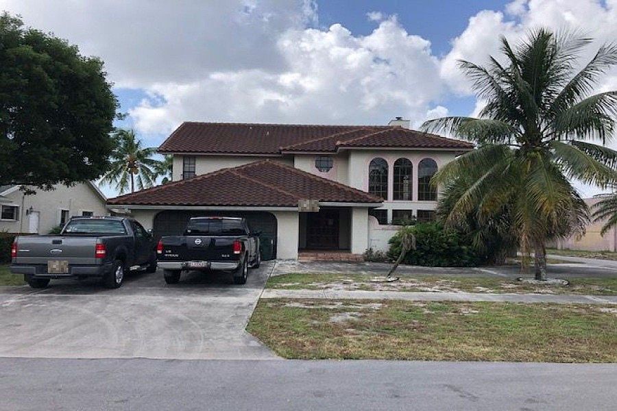 1st image of 1598 SW 20th St