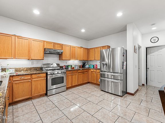 5th image of 43525 Rucker St