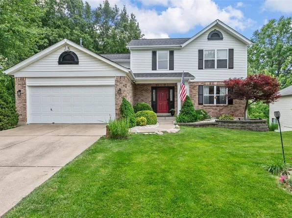238 Pond Hollow Dr, Saint Charles, MO 63303