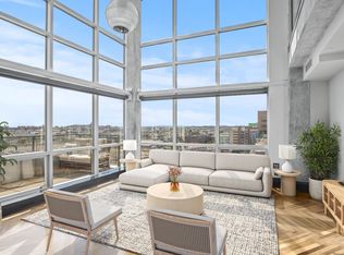 25 Channel Center St #PENTHOUSE 108, Boston, MA 02210