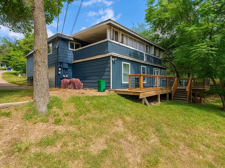 3305 Clawson Rd #C — Photo 4