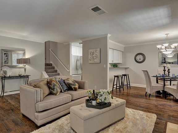 4th image of 3827 Panda Ln