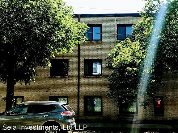 5th image of 2700 Humboldt Ave S #202
