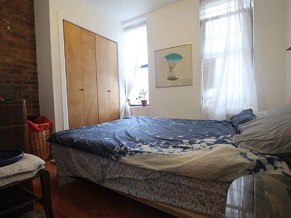 3rd image of 334 E 11th St APT 2C