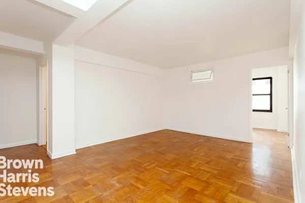 Rented by Brown Harris Stevens | media 24