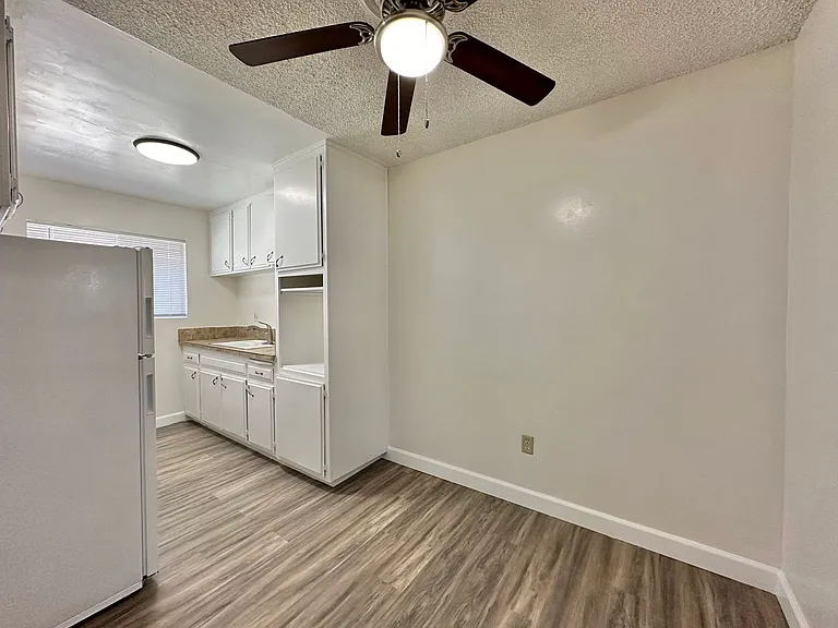 Palm Acres Apartments — Photo 6
